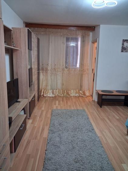 Garsonieră decomandată în Exterior Vest