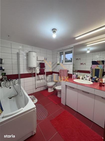 Casă cu 4 camere cu Teren 800 Mp în Săsar