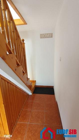 Apartament cu 2 camere decomandat în Ștrand