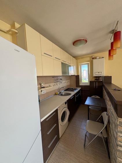 Apartament cu 3 camere decomandat în Păcurari