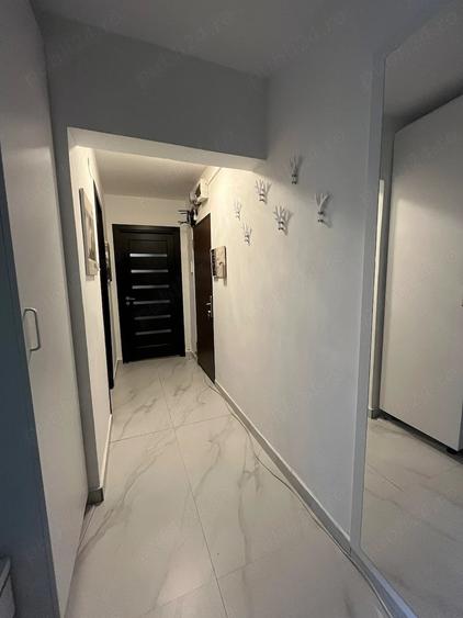 Apartament cu 2 camere semidecomandat în Polivalentă