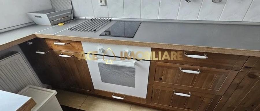 Garsonieră decomandată, mobilată în Valea Ialomiței