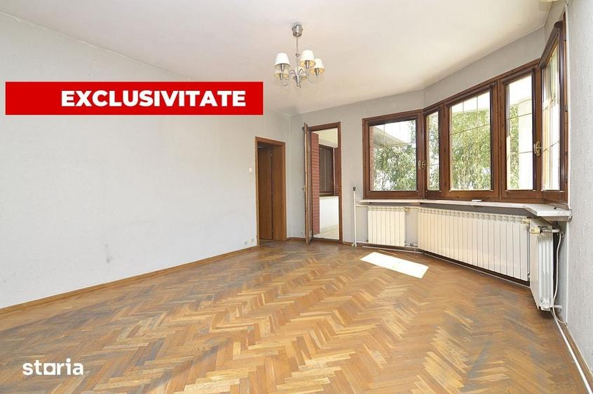 Casă cu 8 camere cu Teren 350 Mp în Gara de Nord