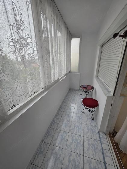 Apartament cu 3 camere decomandat în Dorobanților