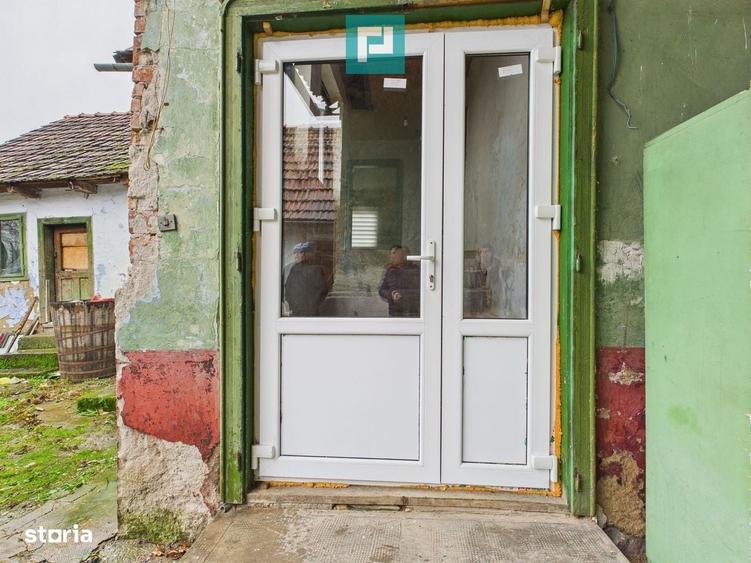 Casă cu 3 camere cu Teren 1216 Mp în Vinga
