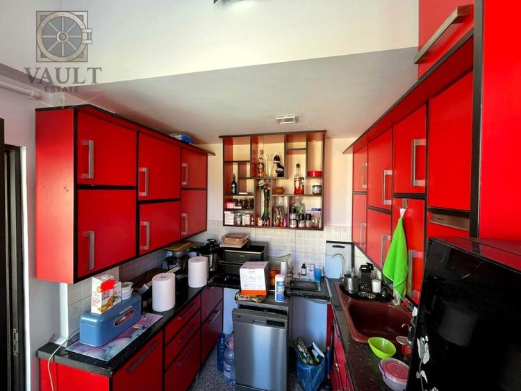Apartament cu 3 camere decomandat, mobilat în Apărătorii Patriei