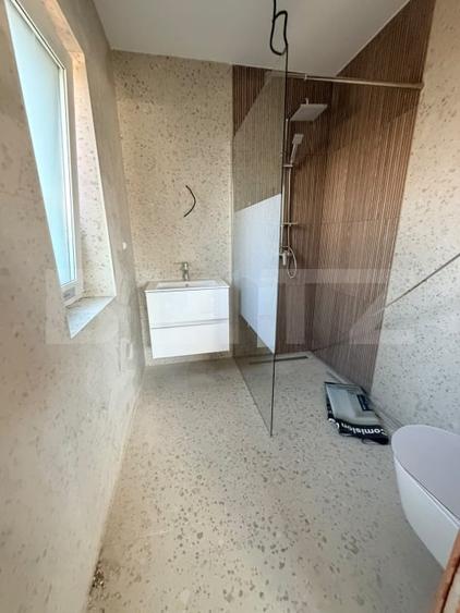 Casă individuală cu 5 camere cu Teren 500 Mp în Tărlungeni