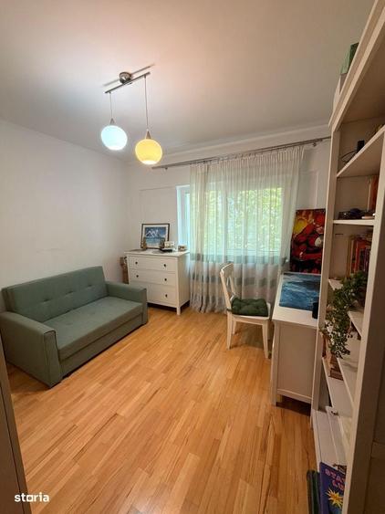 Apartament cu 4 camere decomandat în Sălaj