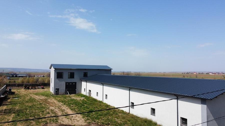 Apartament cu 3 camere decomandat în Stamate