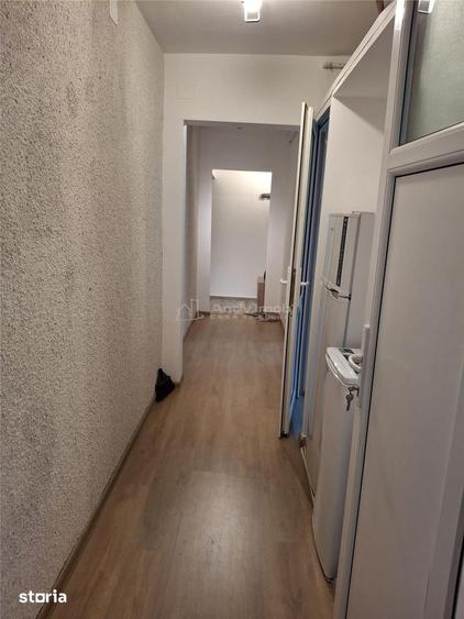 Apartament cu 3 camere în Micro III
