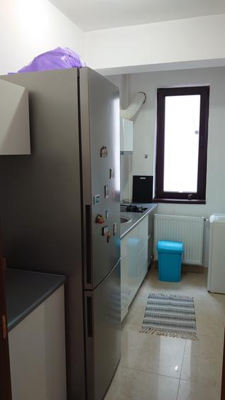 Apartament cu 2 camere semidecomandat în Bucureștii Noi
