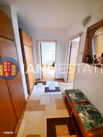 Apartament cu 2 camere decomandat în Sebastian