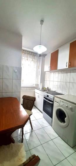 Apartament cu 2 camere semidecomandat în Vlahuță