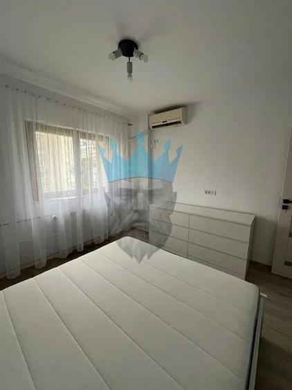 Apartament cu 2 camere semidecomandat, mobilat în Dristor
