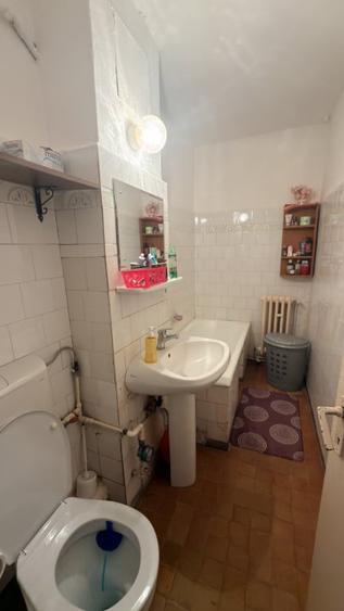 Apartament cu 2 camere decomandat în Vasile Aaron