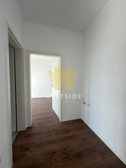 Apartament cu 3 camere decomandat în Girocului