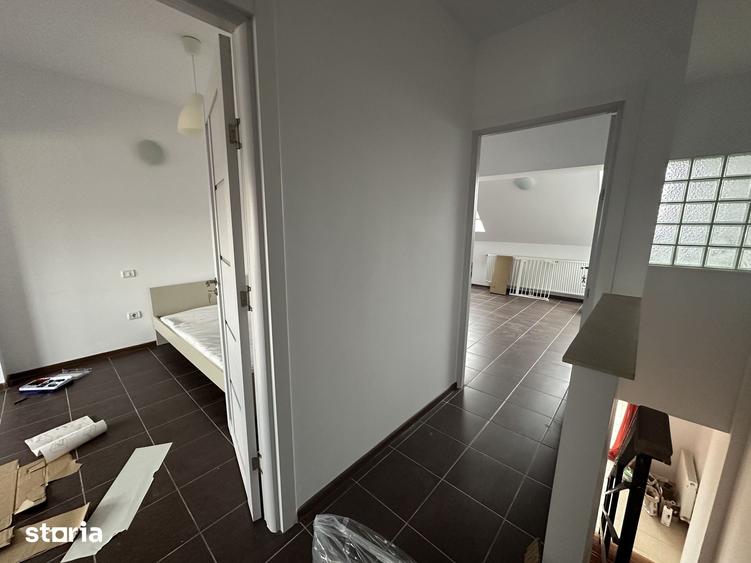 Apartament cu 3 camere semidecomandat în Nord