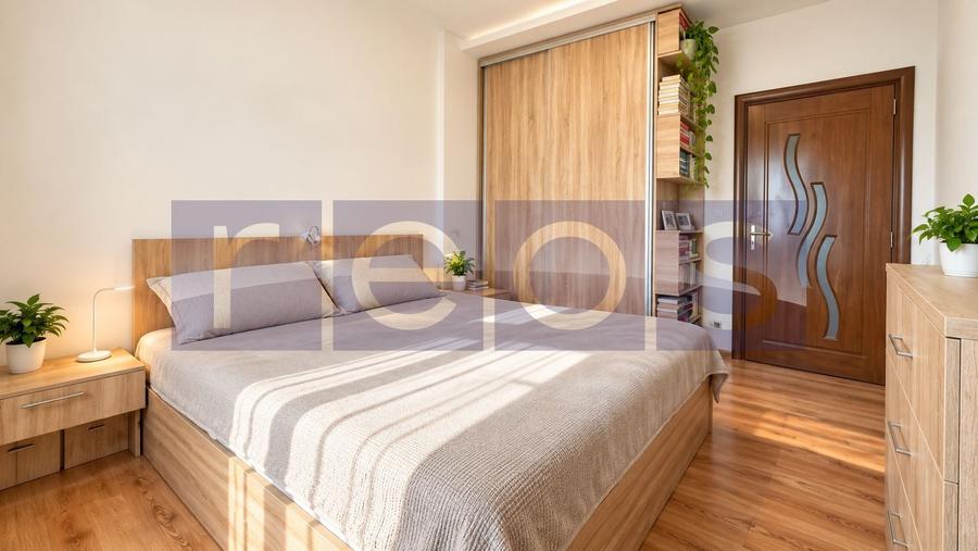Apartament cu 3 camere decomandat, mobilat în Panduri