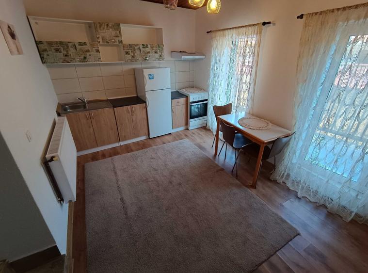Casă cu 2 camere cu Teren 58 Mp în Central
