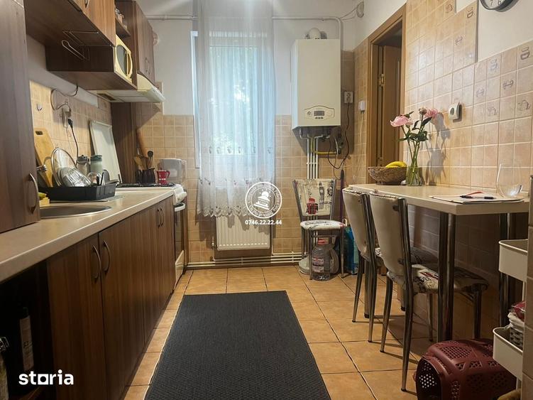 Apartament cu 2 camere decomandat în Mircea cel Bătrân