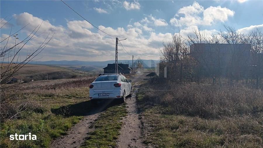 Teren de 652 mp, în Aeroport