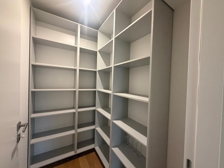 Apartament cu 2 camere decomandat în Aviației