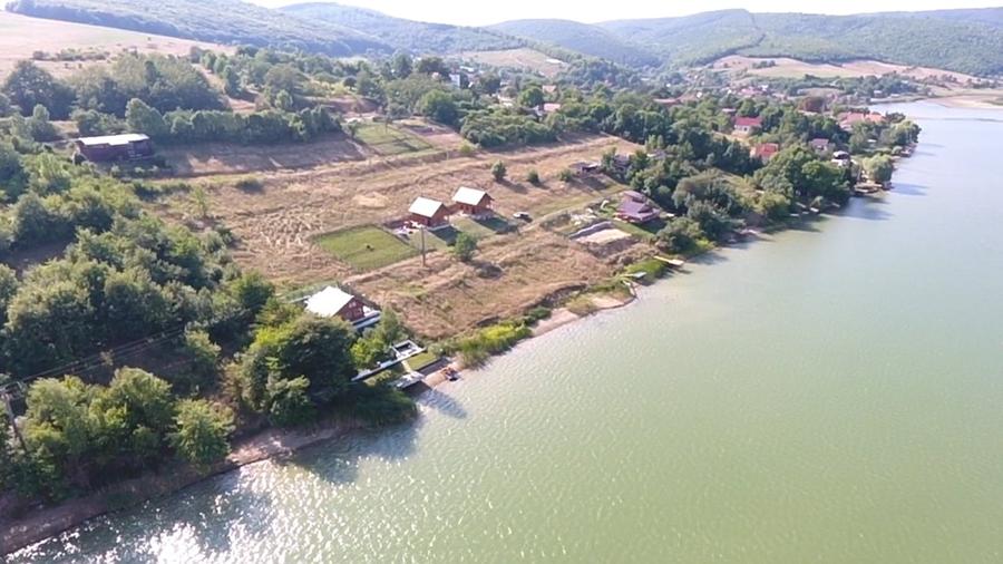 Teren Construcții intravilan de 5800 mp, în Pădureni