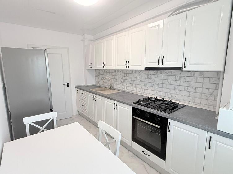 Apartament cu 2 camere decomandat, mobilat în Nicolina