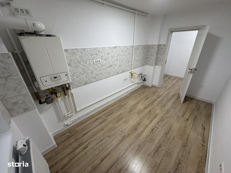 Apartament 2 camere Renovat zona Trocadero cu Centrala - 1