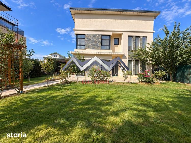 Casă cu 5 camere cu Teren 557 Mp în Corbeanca