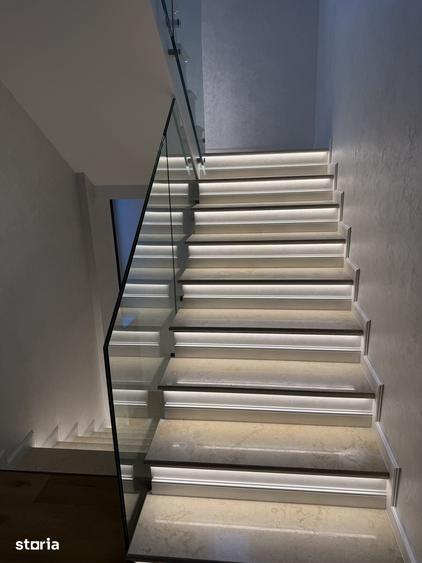 Casă cu 5 camere cu Teren 305 Mp în Siloz
