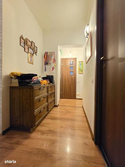 Apartament cu 3 camere în Drumul Taberei