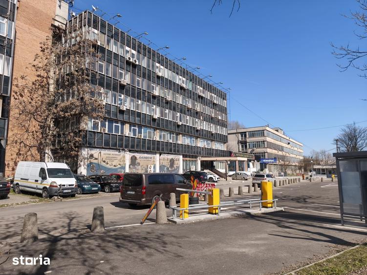 Spațiu comercial, de 436 mp, în Băneasa
