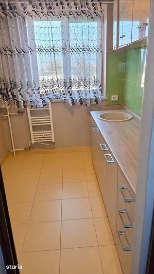 Apartament cu 2 camere decomandat în Trivale