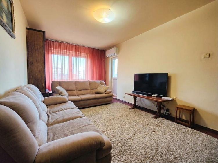 Apartament cu 3 camere decomandat, mobilat în Gorjului