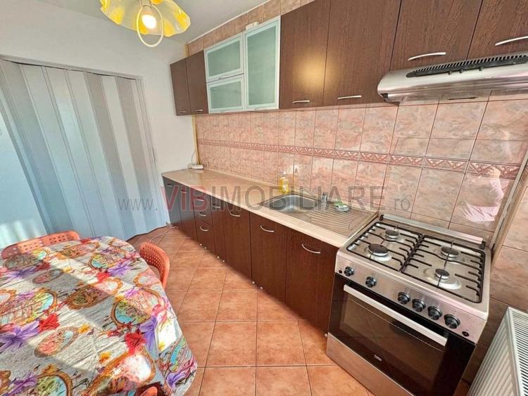 Apartament cu 2 camere semidecomandat în Turda