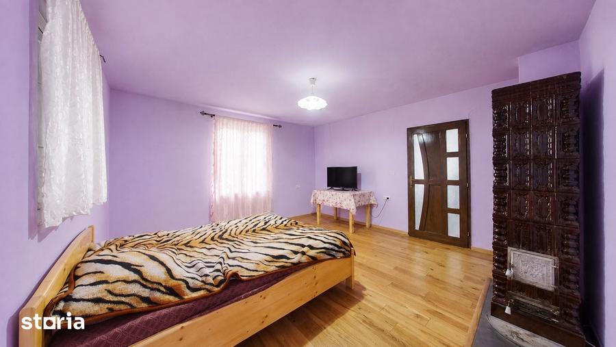 Casă cu 3 camere cu Teren 1530 Mp în Șiria
