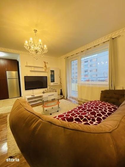 Ofer spre inchiriere Apartament 2 camere Zona Centrala Pret. 300 Euro - 1