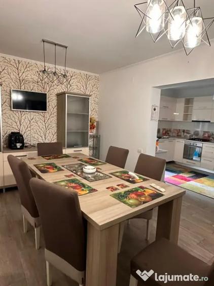 Casă cu 4 camere cu Teren 505 Mp în Mamaia