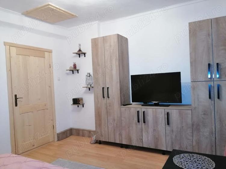 Apartament cu 3 camere în Telecabinei