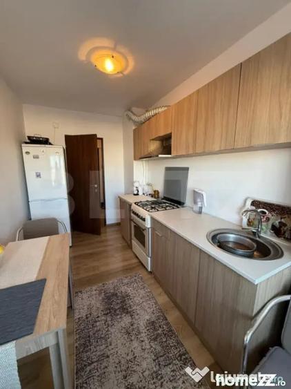 Apartament cu 2 camere decomandat în Democrației