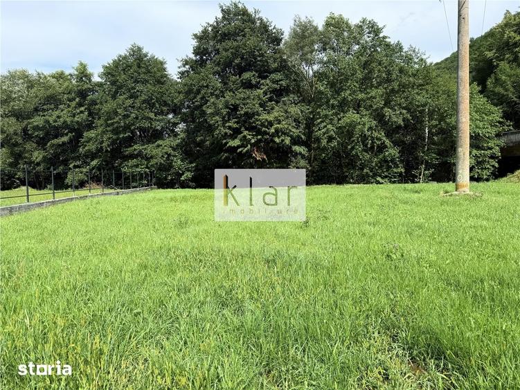 Teren de 1351 mp, în Gilău