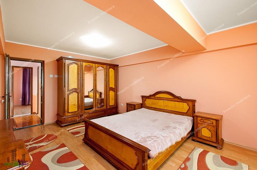 Apartament cu 3 camere decomandat, mobilat în Faleză