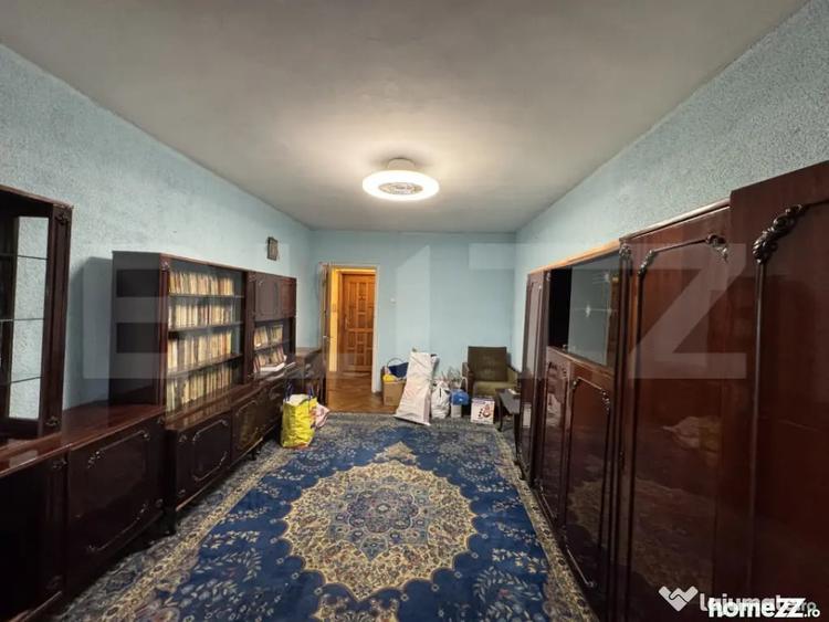 Apartament cu 2 camere decomandat în Traian