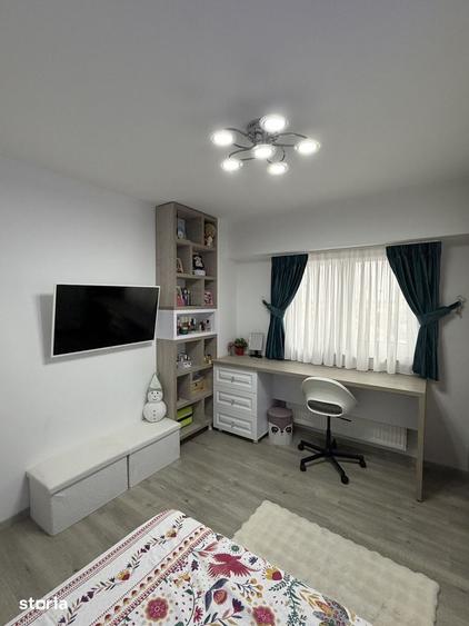 Apartament cu 3 camere în Tudor Vladimirescu