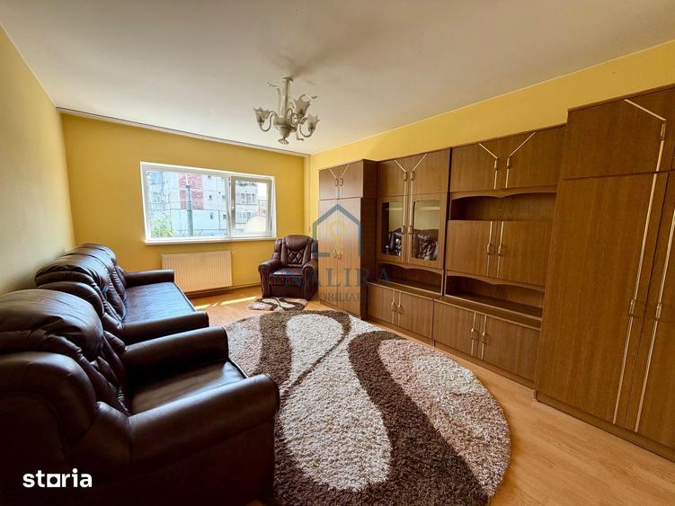 Apartament cu 2 camere decomandat în Orașul Vechi