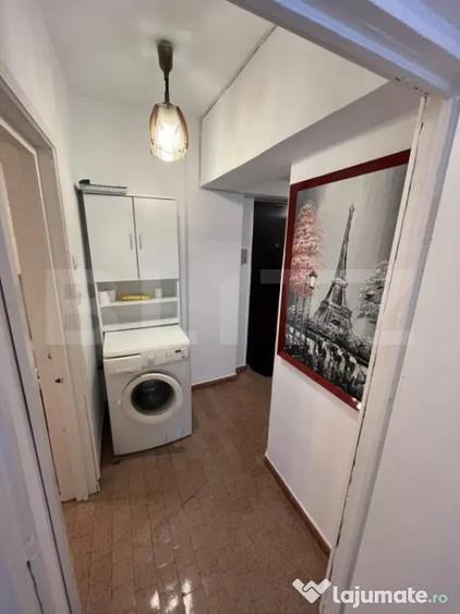 Apartament cu 2 camere decomandat în Cetate
