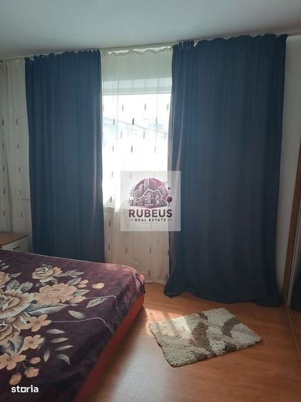 Apartament cu 4 camere în Gura Văii
