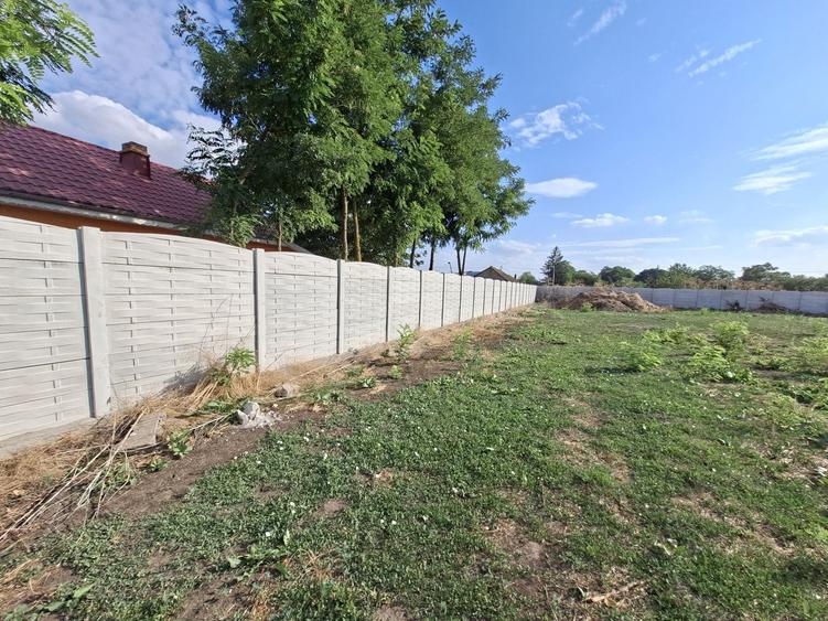 Casă cu 3 camere în Vâlcelele