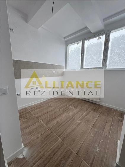 Garsonieră decomandată în Central